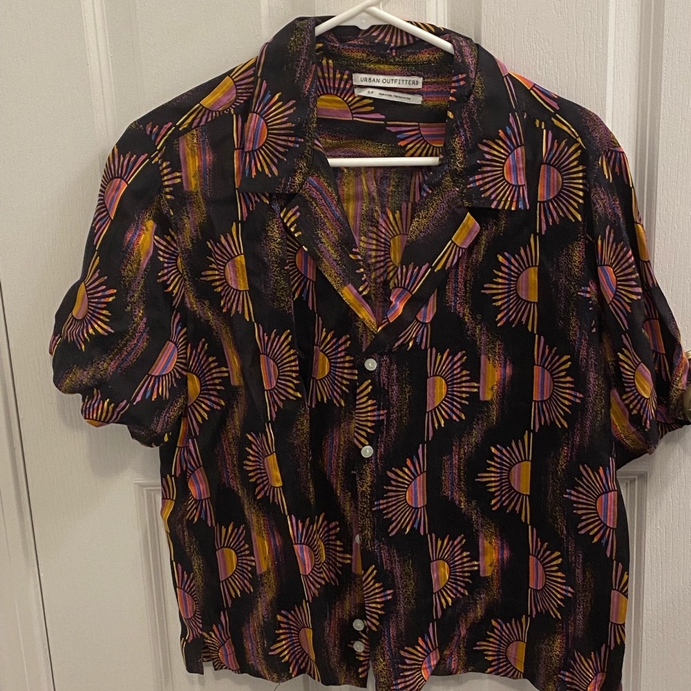 Nice light weight summer top from Urban Outfitters, only worn once.